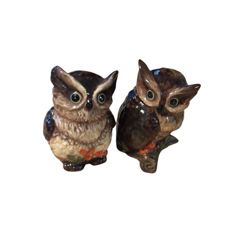 Cracker Barrel Ceramic Harvest Owl Salt & Pepper Shakers Set 3.5"